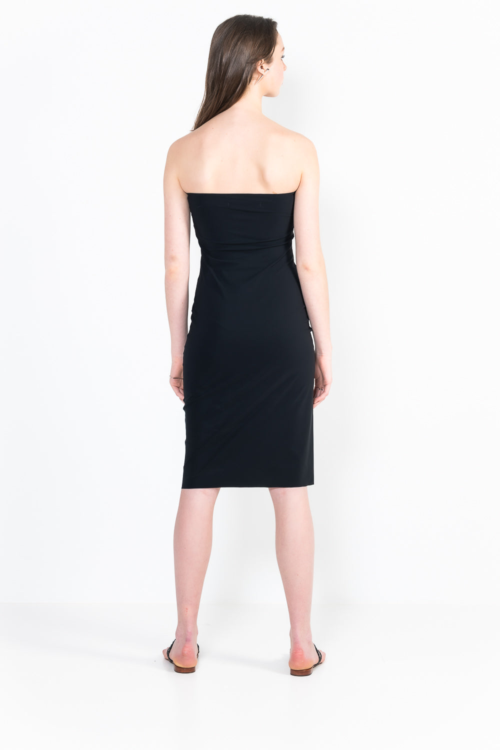 L47 Robe bustier courte