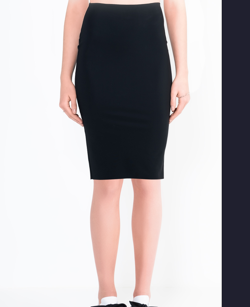 L15 Straight knee skirt