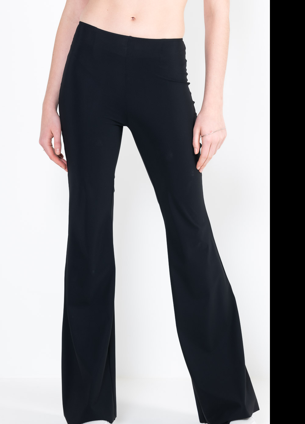 L28 Bell bottom pants