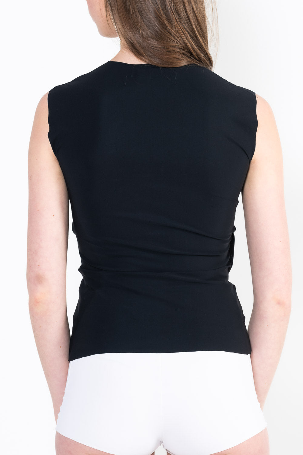 L29 Sleeveless wrap top