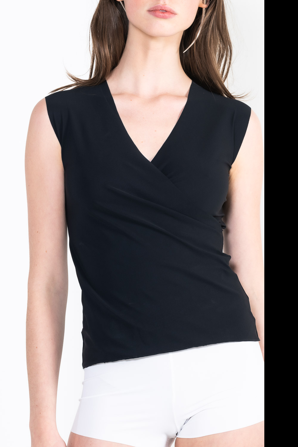 L29 Sleeveless wrap top