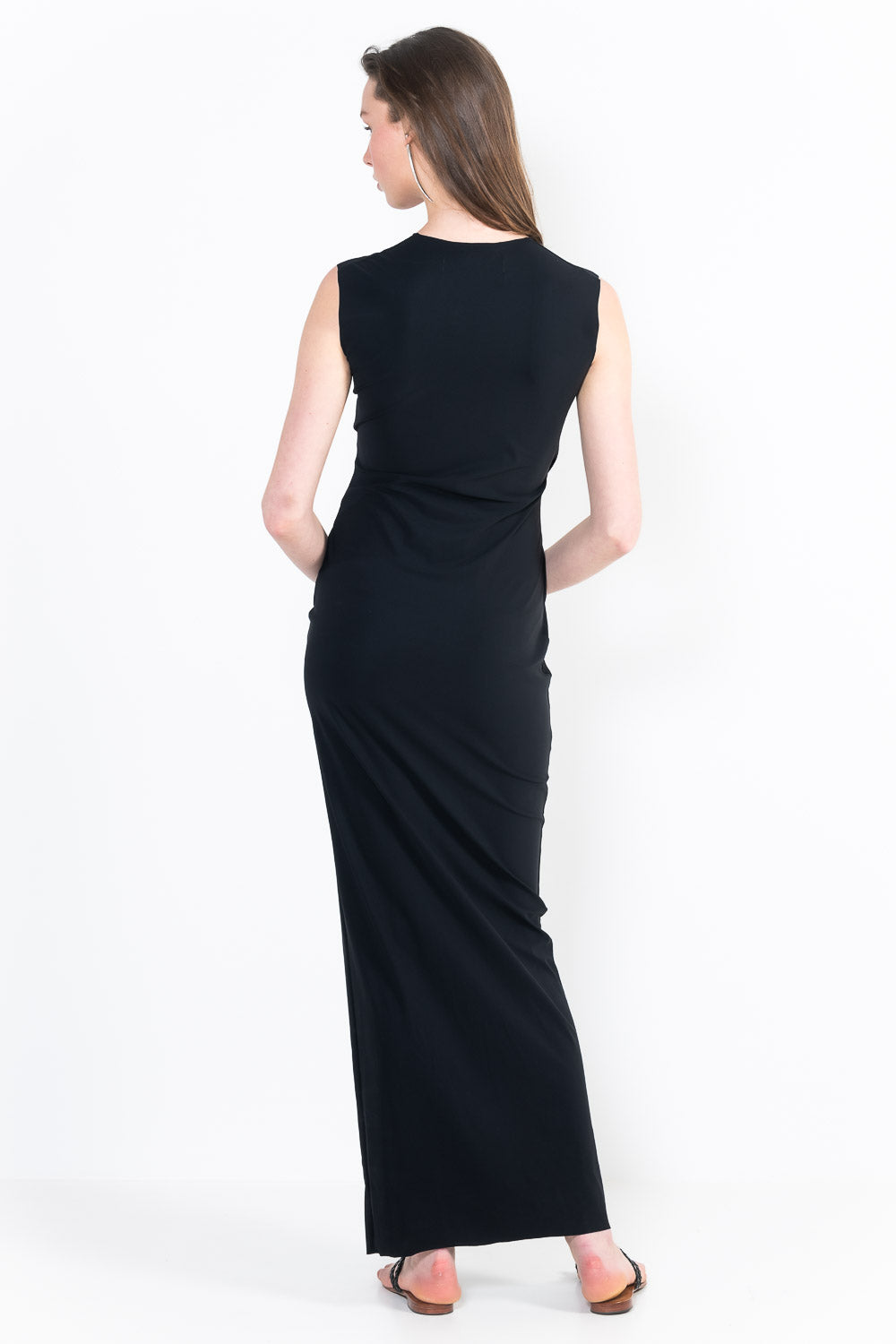 L29Ter Robe cache coeur sans manches longue