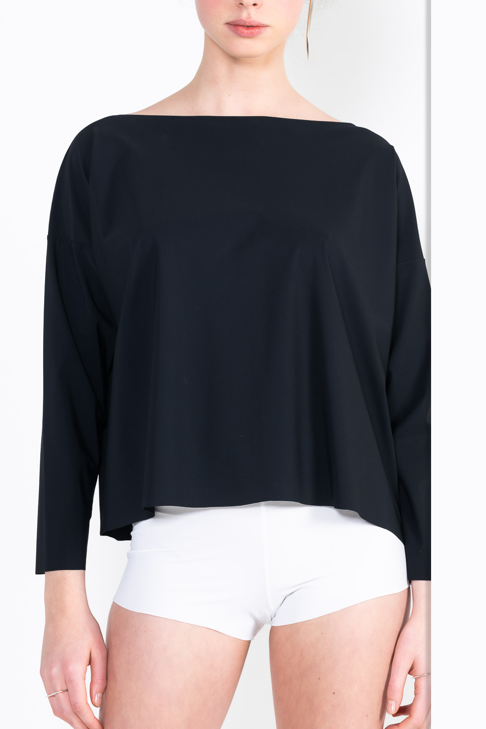 L61 Boat neck jogging sweater