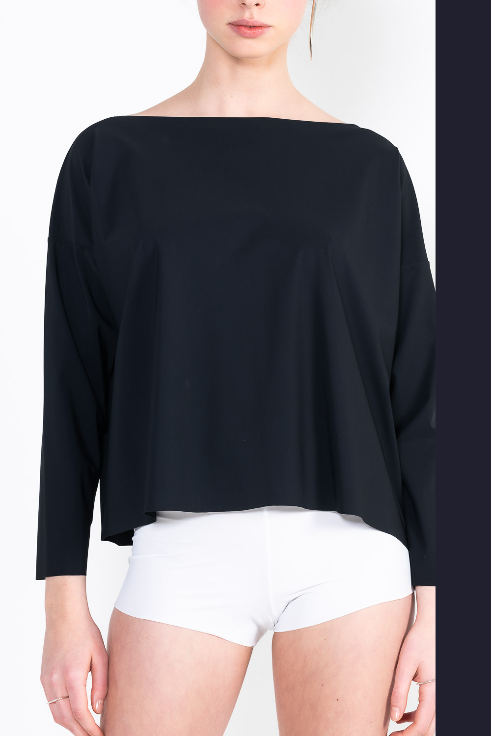 L61 Boat neck jogging sweater
