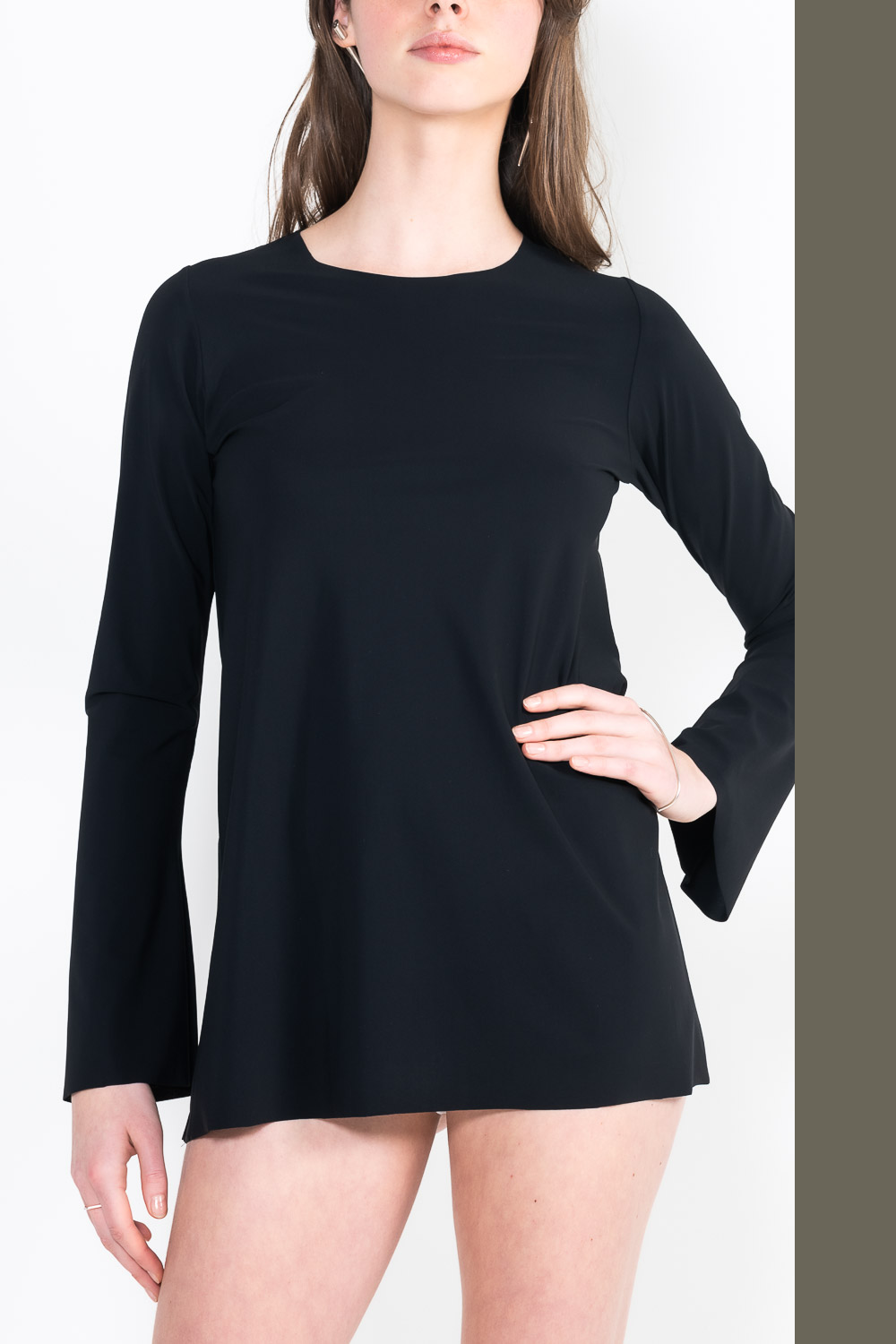 L90 Long sleeve trumpet top