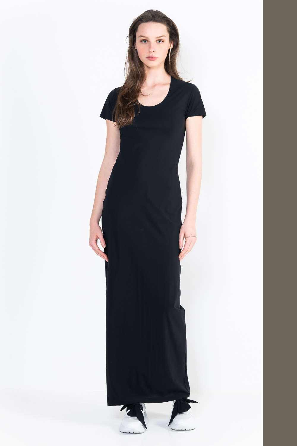 L9Ter Robe col U manches courtes longue