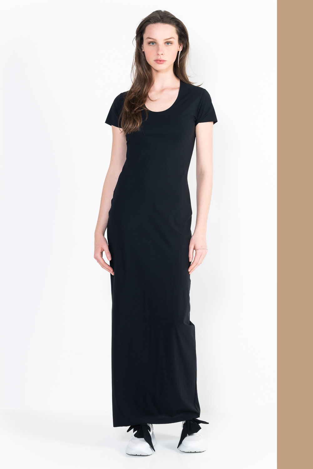 L9Ter Robe col U manches courtes longue