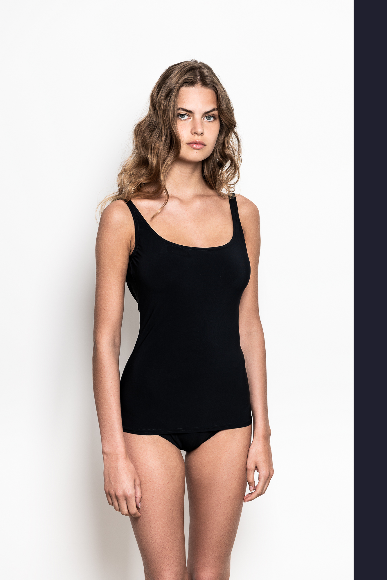 MB4 Top décolleté dos