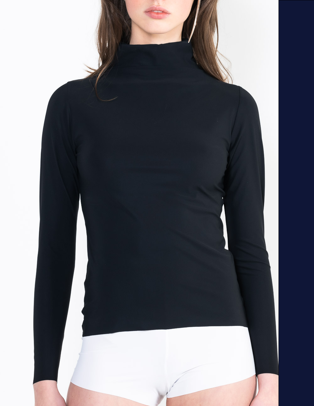 L13 High neck top with long sleeves